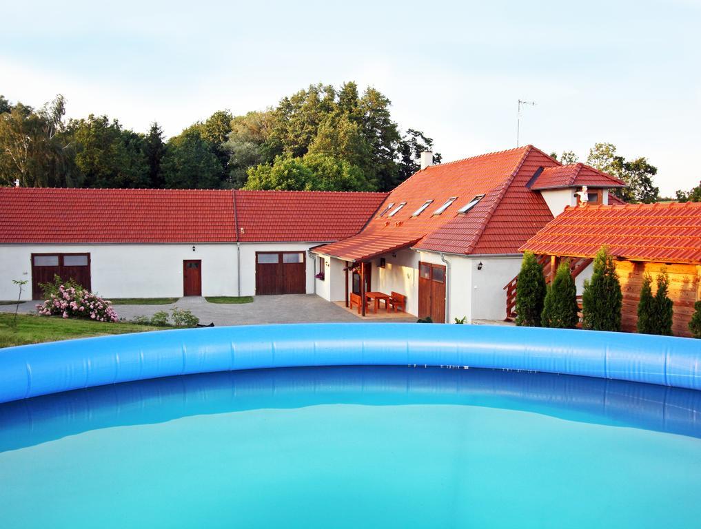 Apartament U Slunce Cizov  Zewnętrze zdjęcie